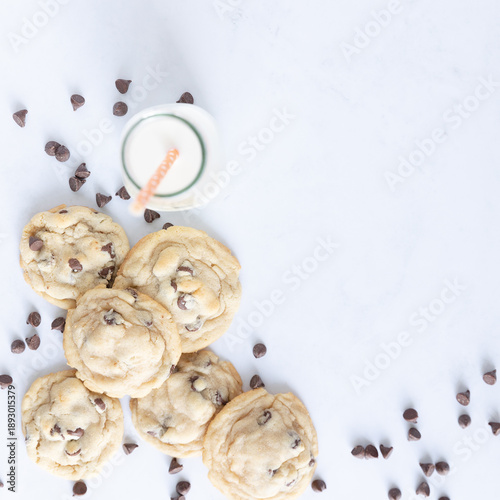 Cookies with chocolate chips and milk