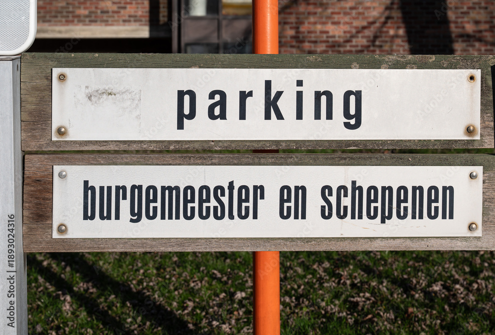 Naklejka premium Parking sign for mayor and aldermen