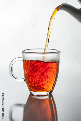 Heißgetränk Schwarztee in einer Teetasse