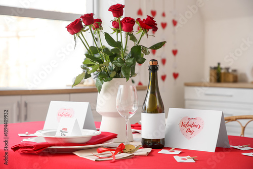 Beautiful table setting wit...