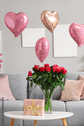 Vase with bouquet of beauti...