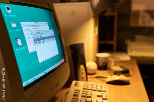 Tablou pe pânză Old CRT computer monitor displaying classic graphical user interface with open t