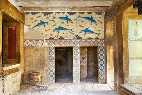 Photos Dolphin Fresco Room in the Palace of Knossos – Minoan Art and Architecture, Cret