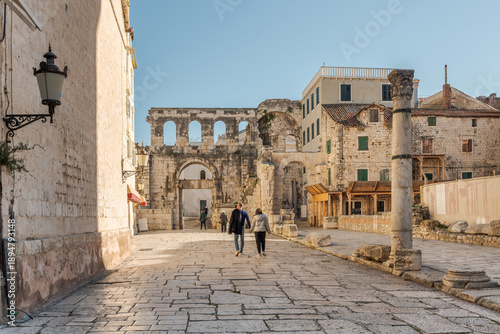 фотографія Silver gates of Diocletian's Palace in Split