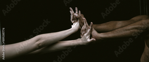 Slika na platnu This image captures eloquent gestures of hands, representing the essence of connection and emotional depth, reflected through an engaging artistic interpretation of human interaction