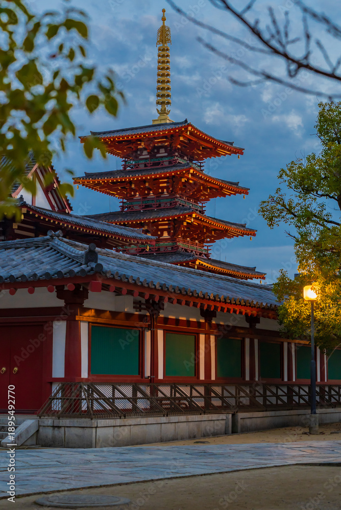 Fototapeta premium Five-story pagoda at the Shitennoji Temple in Osaka
