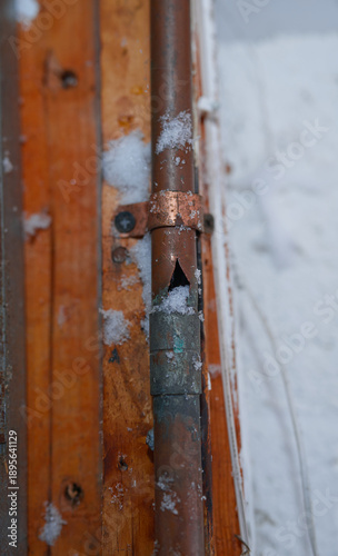 Copper pipe ruptured due to freezing conditions. Burst water pipe due to freeze