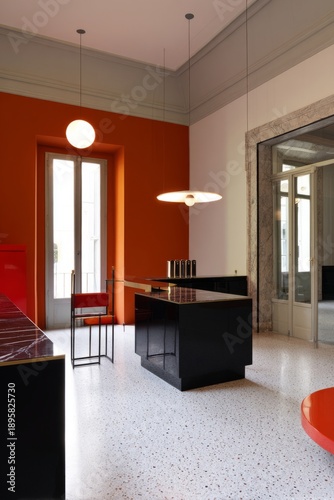 Black and white are the main colors, and single colors such as vermilion and ...
