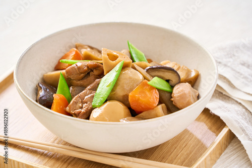 鶏肉と根菜の筑前煮（具だくさんの煮物）