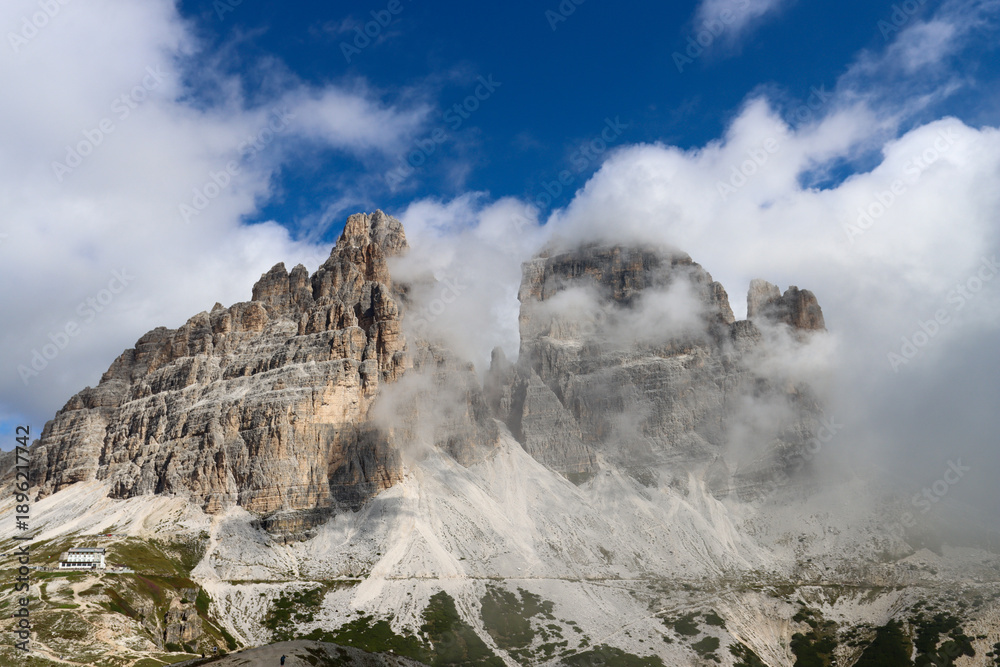 Fototapeta premium Tre Cime di Lavaredo Dolomites landscape seen from Rifugio Auronzo path
