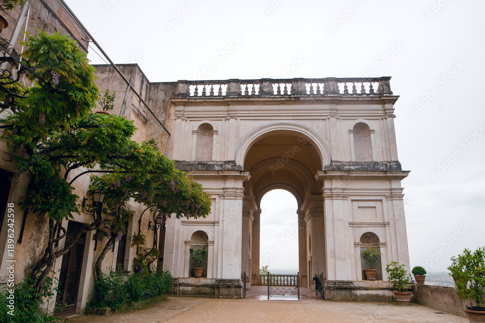 Obraz premium Villa d'Este Tivoli Archway