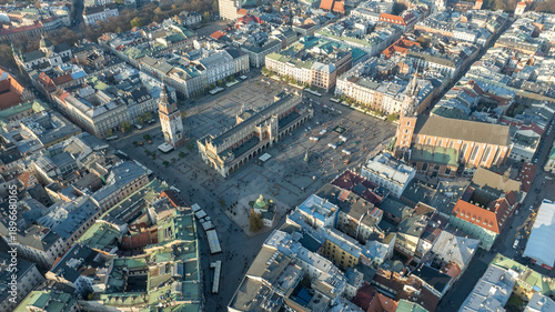 Fotografie High Angle Aerial View of Krakow Main Market Square in Autumn Showing Cloth Hall