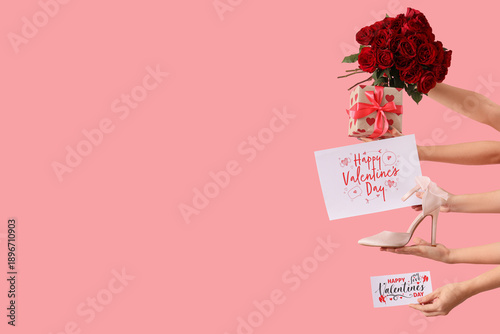 Female hands with roses, gi...