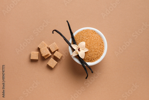 Bowl with aromatic vanilla ...