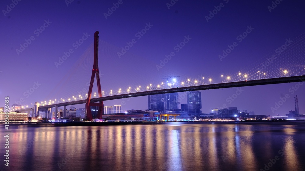 Fototapeta premium night view of the bridge in moscow russia