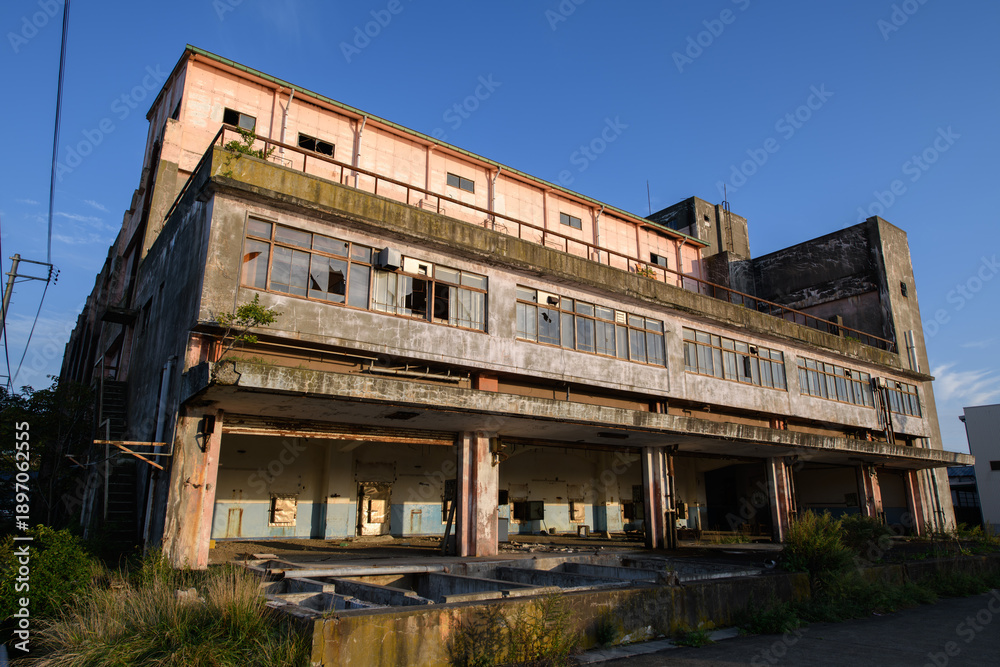 Fototapeta premium Ruins of an old cold storage warehouse in Japan