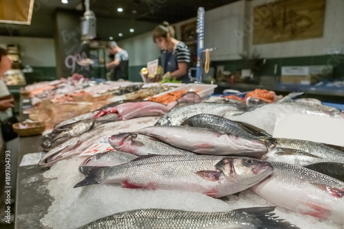 Fotografie Fresh Seabass on Ice at San Martin Merkatua Fish Market