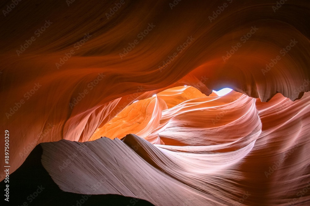 Obraz premium lower antelope canyon