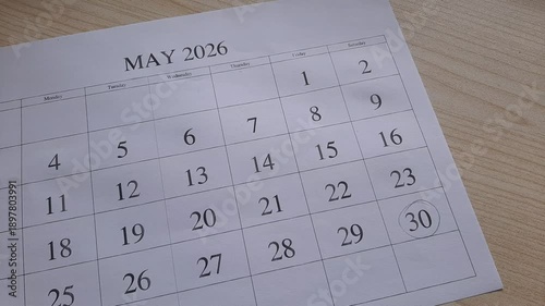 marking 30 May 2026 date on the calendar
