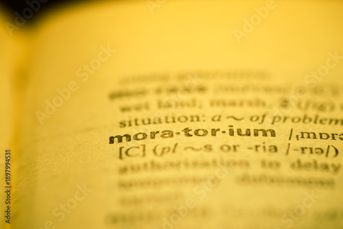 Fotografie moratorium word dict