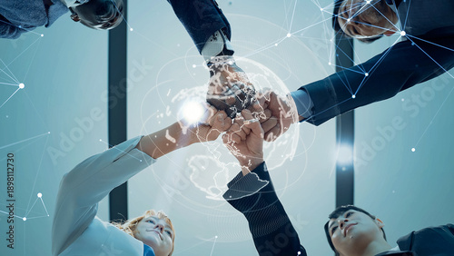 Bild auf Leinwand Multinational business people forming a circle and a global network