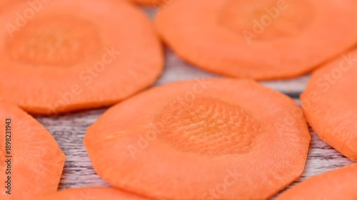  video of carrot slices