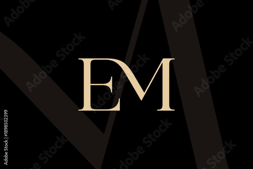 Foto EM or ME letter logo icon design