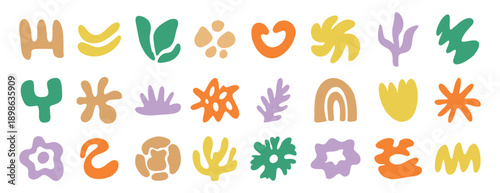 abstract organic shapes kit set, irregular hand drawn doodle organic shapes and liquid form. Plant nature liquid random boho set