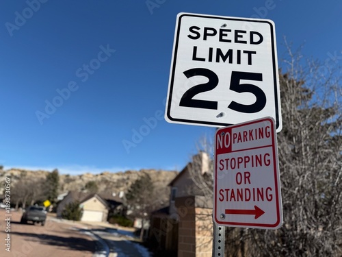 25 mph Speed Limit and No Parking Sign