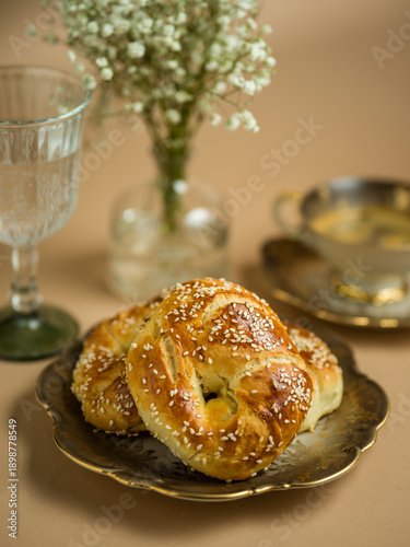 bread with sesame seeds