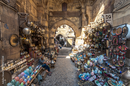 Tableau sur toile views of khan el kalili bazaar in cairo, egypt