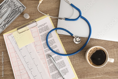 Clipboard with stethoscope ...
