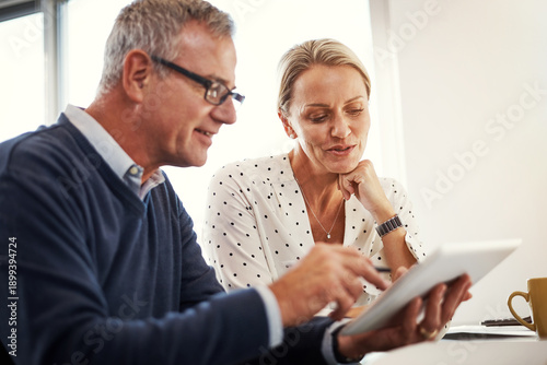 Schilderij op canvas Review, tablet and mature couple in home for planning, life insurance research and financial security