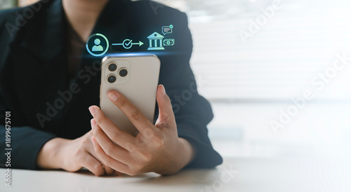 Foto Online banking, Money transfer, Direct deposit, Mobile payment, Businesswoman ho