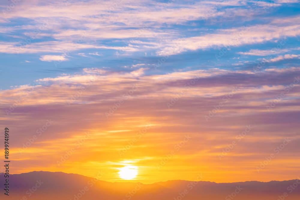 Fototapeta premium 朝焼けの空