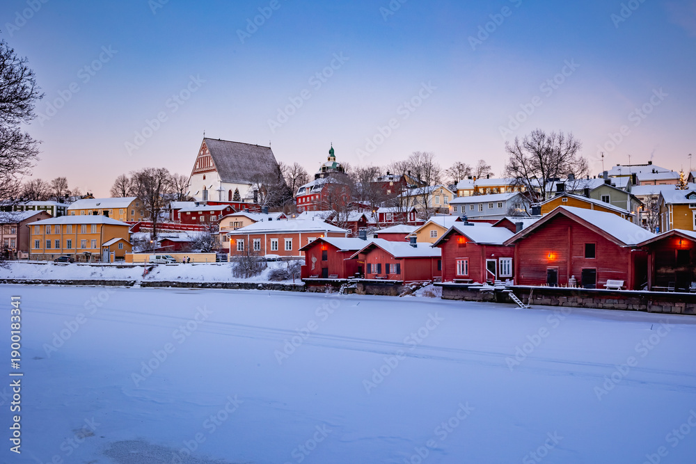 Fototapeta premium winter in the city