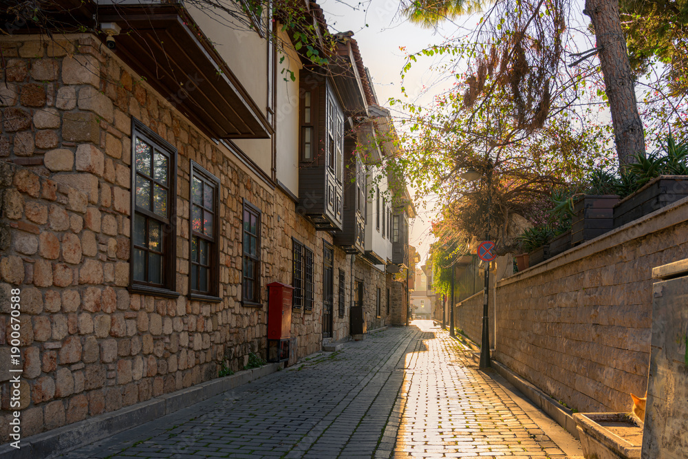 Fototapeta premium Old Ottoman houses in the narrow streets of Antalya Old Town Kaleici district