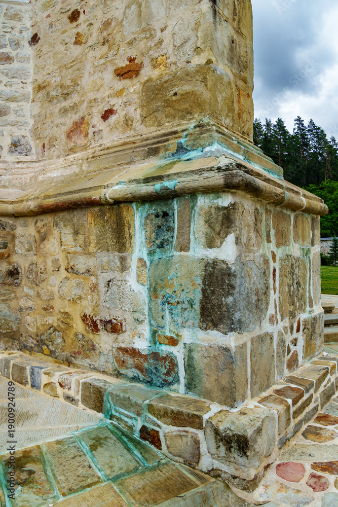 Obraz premium close up view of ancient stone wall and column as background