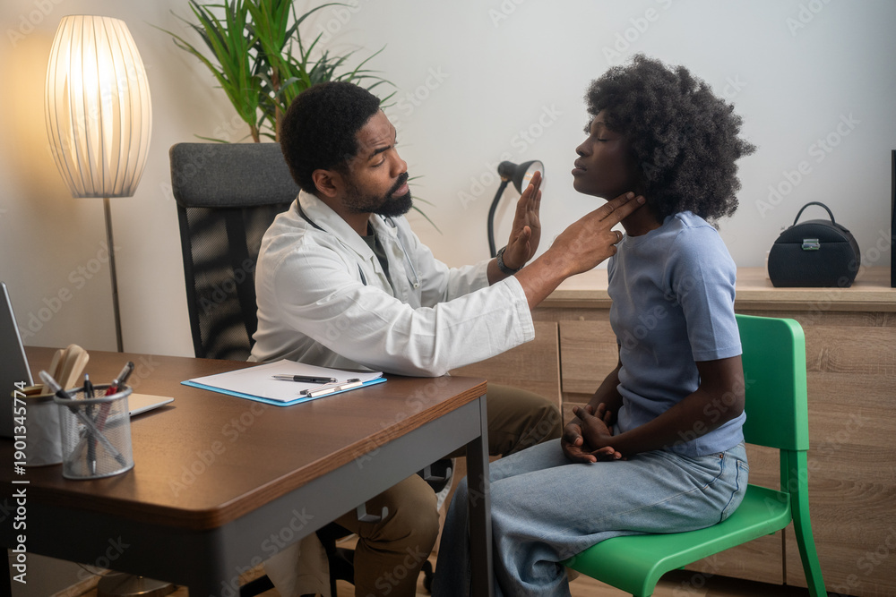 Obraz premium Hospital, sore throat and doctor with man for consulting, medical service and diagnosis for flu. Healthcare, clinic and patient with lymph nodes, cold and fever for wellness, health and checkup