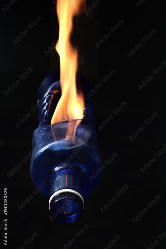 Naklejka premium a burning water bottle
