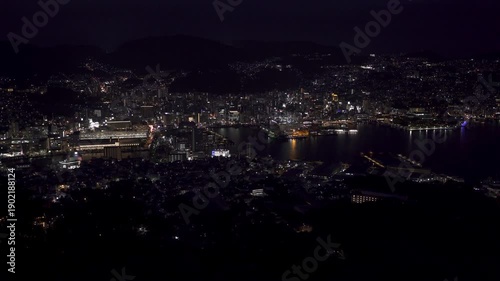 Wallpaper Mural 稲佐山山頂展望台から見る長崎市の夜景風景 Torontodigital.ca