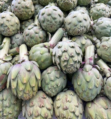 Tableau sur toile Emerald artichokes pile, culinary treasure trove whispering springtime feast, Ea