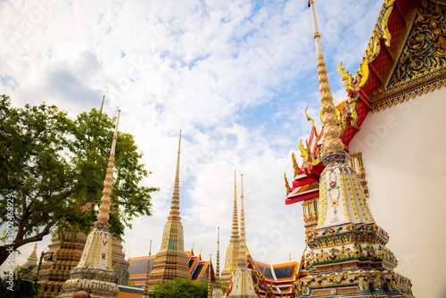 Tableau sur toile Bangkok, Thailand - December 9, 2025 : Picture of pagodas in Wat Pho in Bangkok, Thailand, one of Thailand's oldest temples