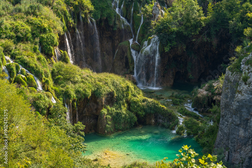 Schilderij op canvas Plitvice Lakes, Croatia - August 16, 2025: Scenic landscape of turquoise lakes and waterfalls in National Park