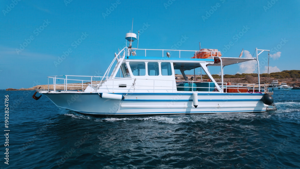 Fototapeta premium Comino Island and Blue Lagoon in Malta