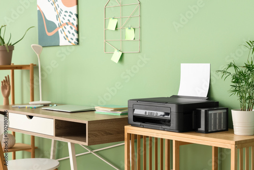 Shelving unit with modern p...