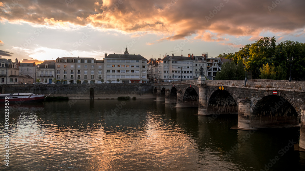 Fototapeta premium Sunset scenery in beautiful city of Angers in France, with famous chateau and cathedral