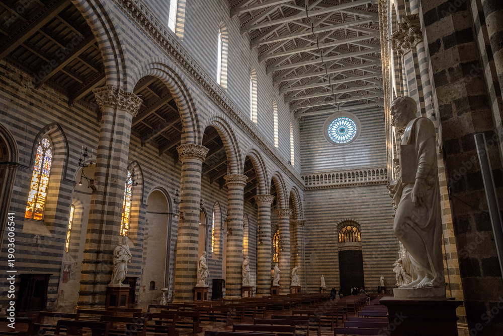 Obraz premium The interiors of the Orvieto Cathedral in Italy