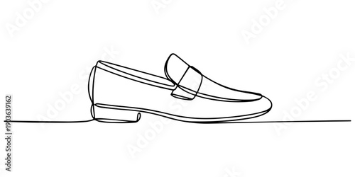 Elegant leather loafer continuous one line drawing, Continuous line drawing formal shoe with gear symbol design. vector illustration, Single continuous line drawing of classic loafers shoes in black