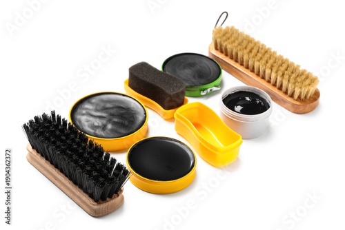 Shoe polishes with brushes ...